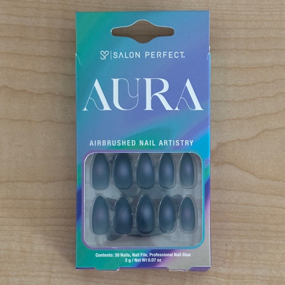 Salon Perfect Aura Airbrushed Press On Nails
